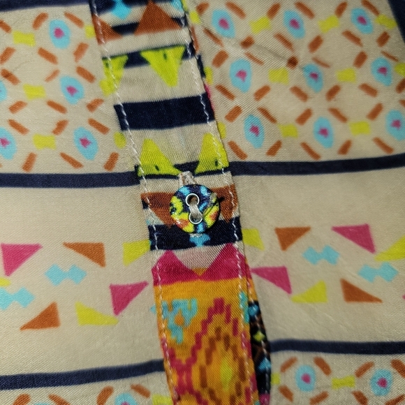 Johnny Was Woman's Brenda Multi colored Tunic Blouse Size Large - Picture 6 of 8